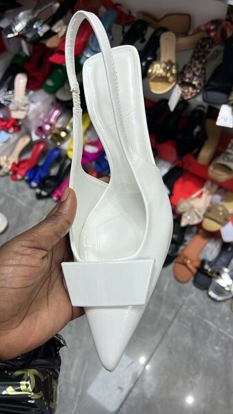 Zara heels Only 4 is available