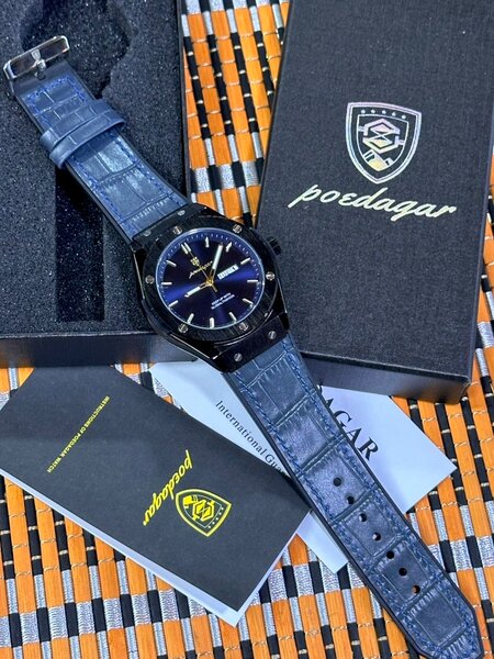 Montre élégante Poedagar