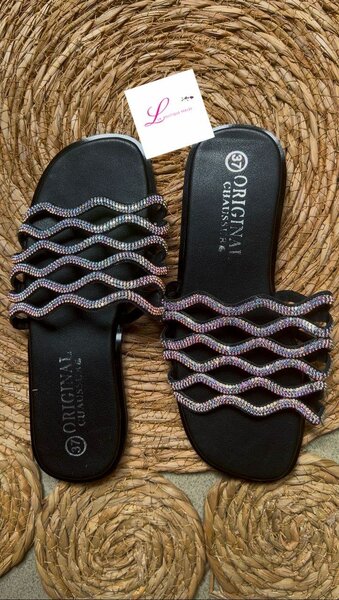 Sandales perlées du Sénégal