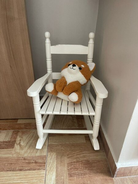 Chaise berçante enfant blanche