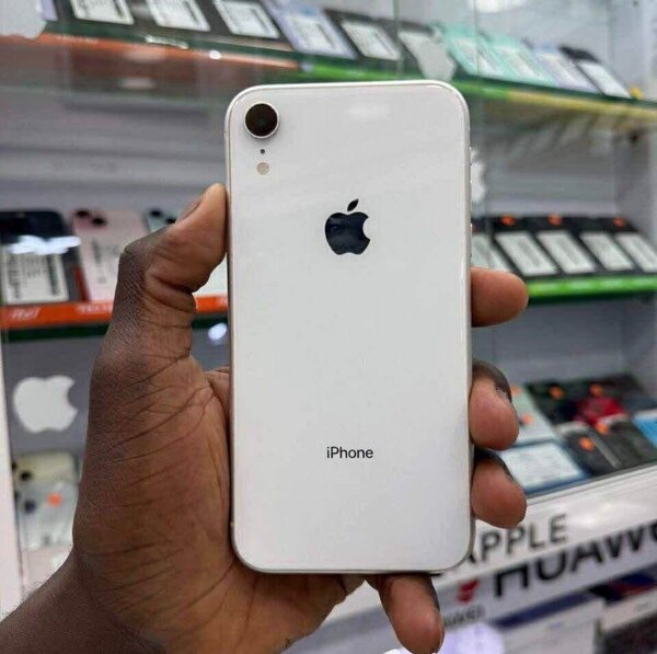 iPhone XR Blanc Débloqué