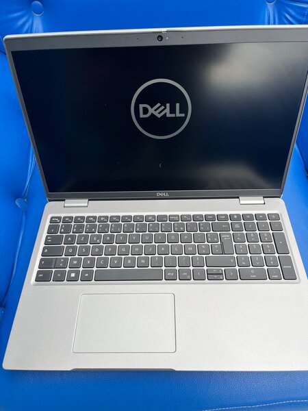 Ordinateur Portable Dell 3561