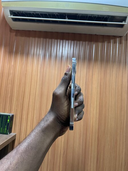 IPHONE 12 PRO 128Go QUASI