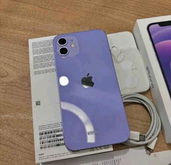 Smartphone Apple Violet