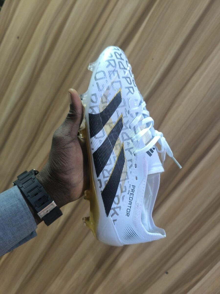 Chaussures de Football Adidas