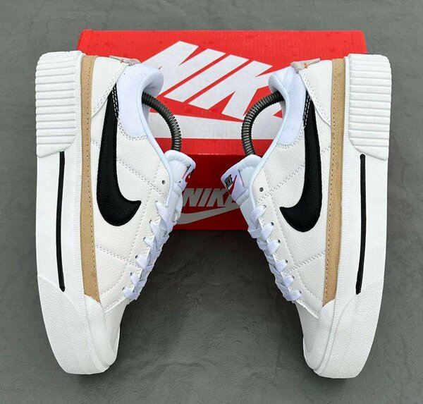 Baskets Nike colorées tendance