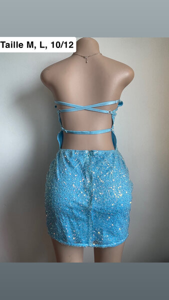 Sparkling blue evening Gown