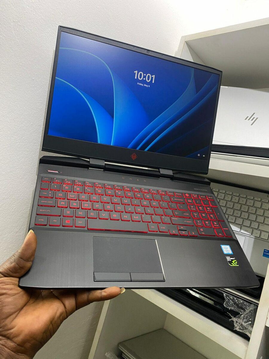 HP OMEN CORE I5 GAMING