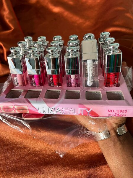 Rouges à lèvres HuxiaBeauty