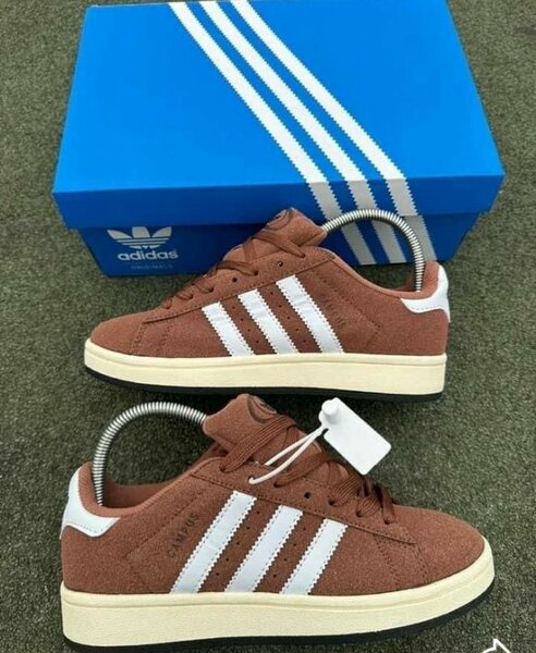 Chaussures Adidas Homme