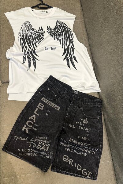 Ensemble T-shirt et Shorts