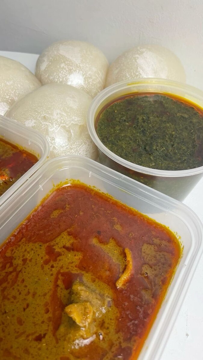 Placali sauce graine