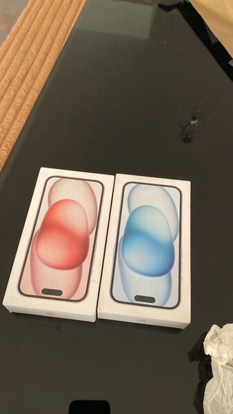 iPhone 15 simple 128 giga