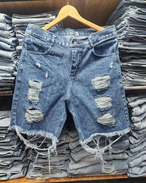 Short Jeans