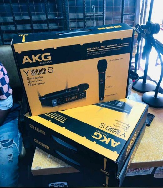 AKG Y200 S Wireless Microphone