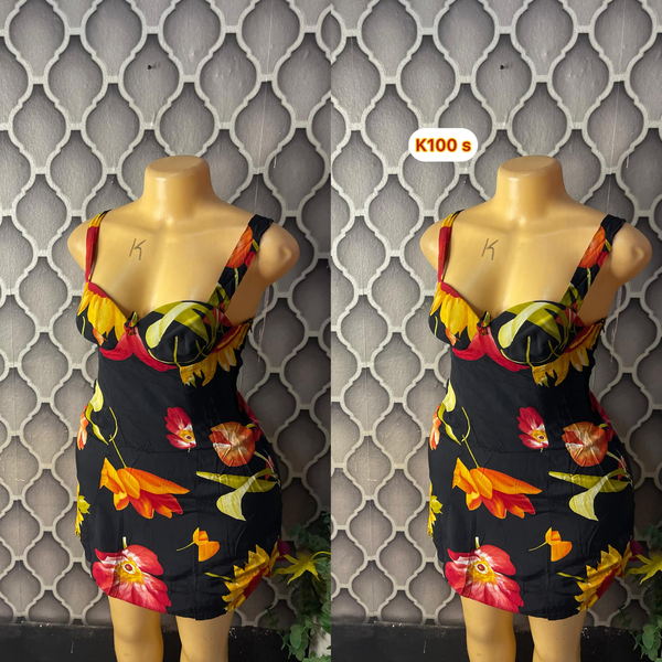 Good Quality Thrifted Dresses for Sale 