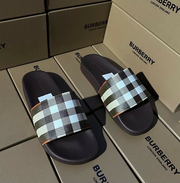 Louis Vuitton et burberry