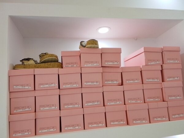 Sandales élégantes avec strass