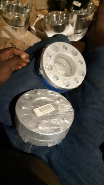 Dodge charger 1" wheel spacers