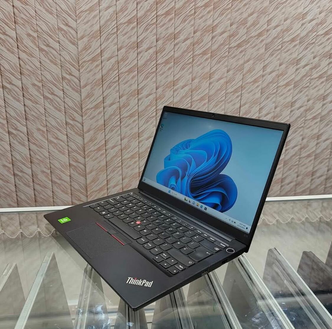 Notebook Lenovo Thinkpad E14