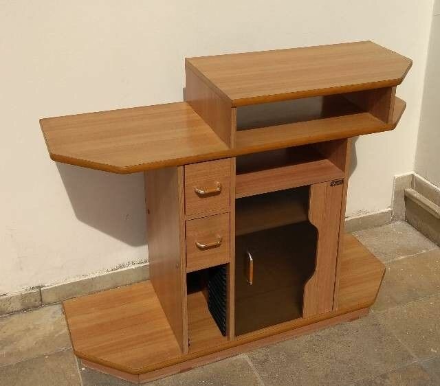 Meuble TV en bois moderne