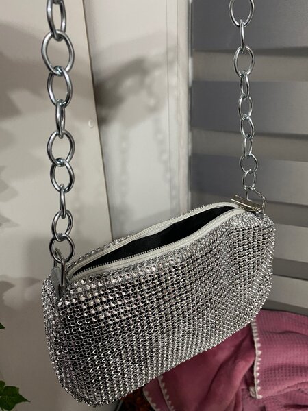 сумка клатч блестящая