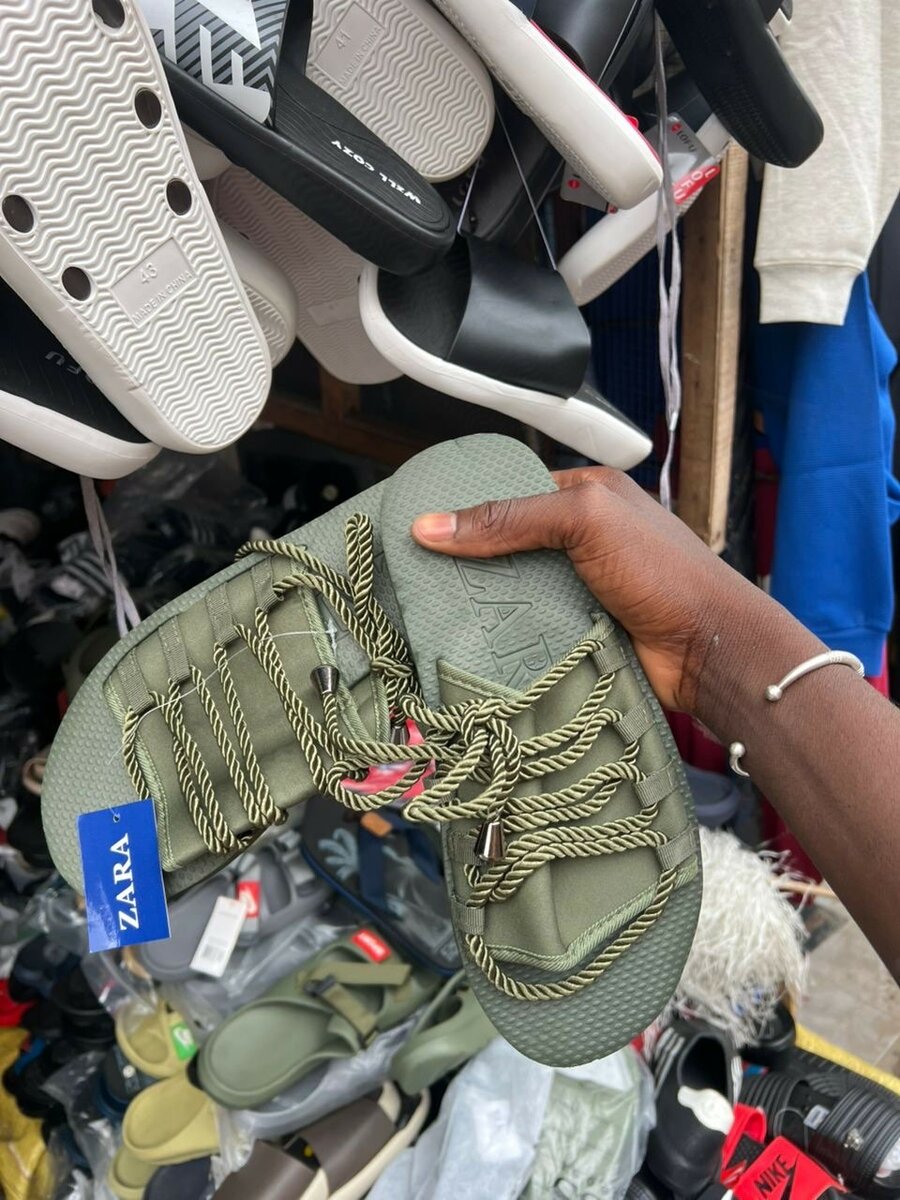 Sandales en corde Zara