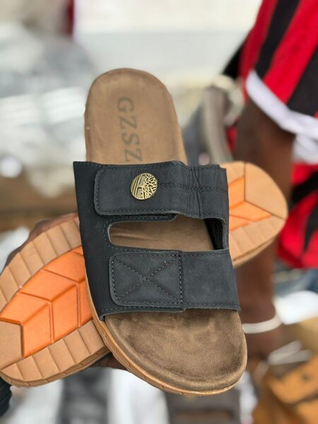 Sandales en cuir pour homme