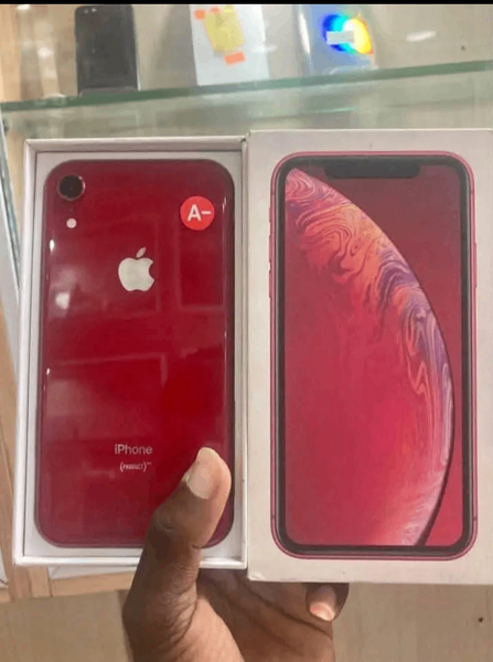 iPhone XR Rouge Débloqué
