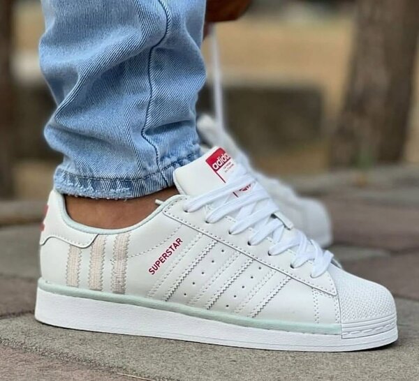 Chaussures Sneakers Tendances