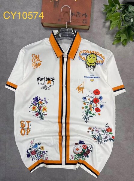 Chemise à motifs floraux tendance