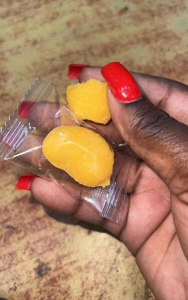 Bonbons aux fruits tropicaux