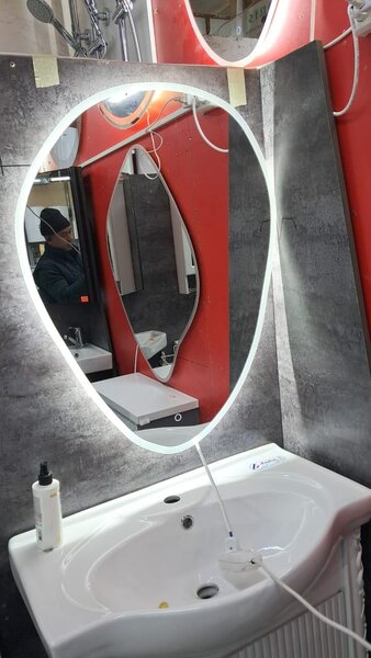 Зеркало с подсветкой