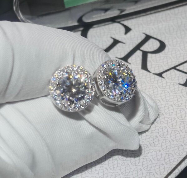 Boucles d'oreilles en diamant