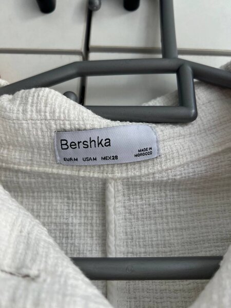 Укроченный твидовый жакет, Bershka