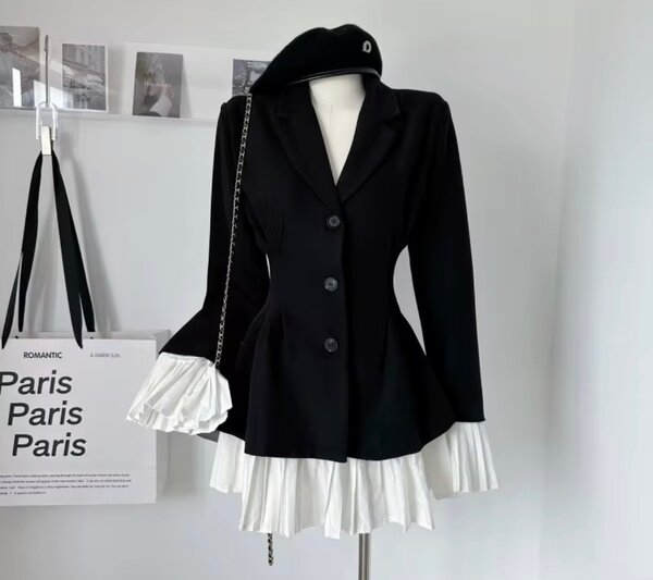 Blazer élégant noir et blanc