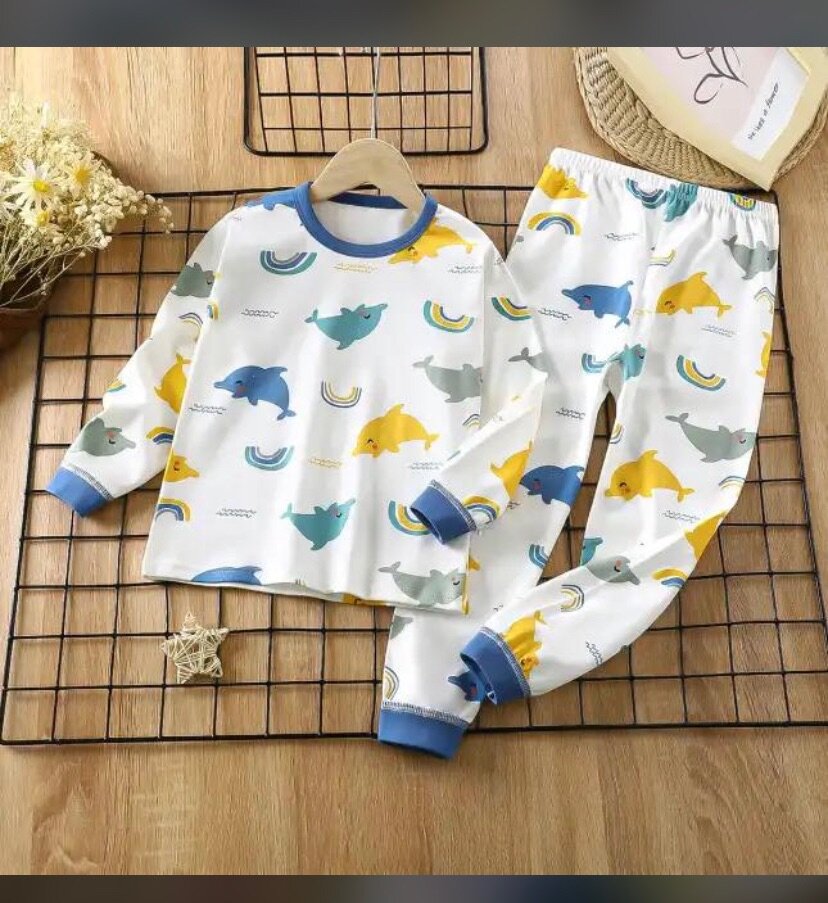 Kids sleepwear and pyjamas