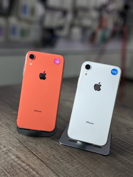 iPhone XR