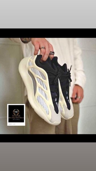 Basket adidas yeezy boots v3