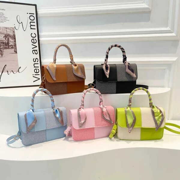 Sac à main chic en couleurs
