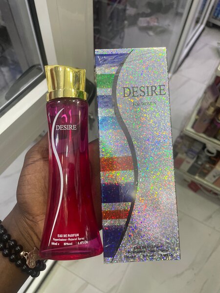Parfums DESIRE
