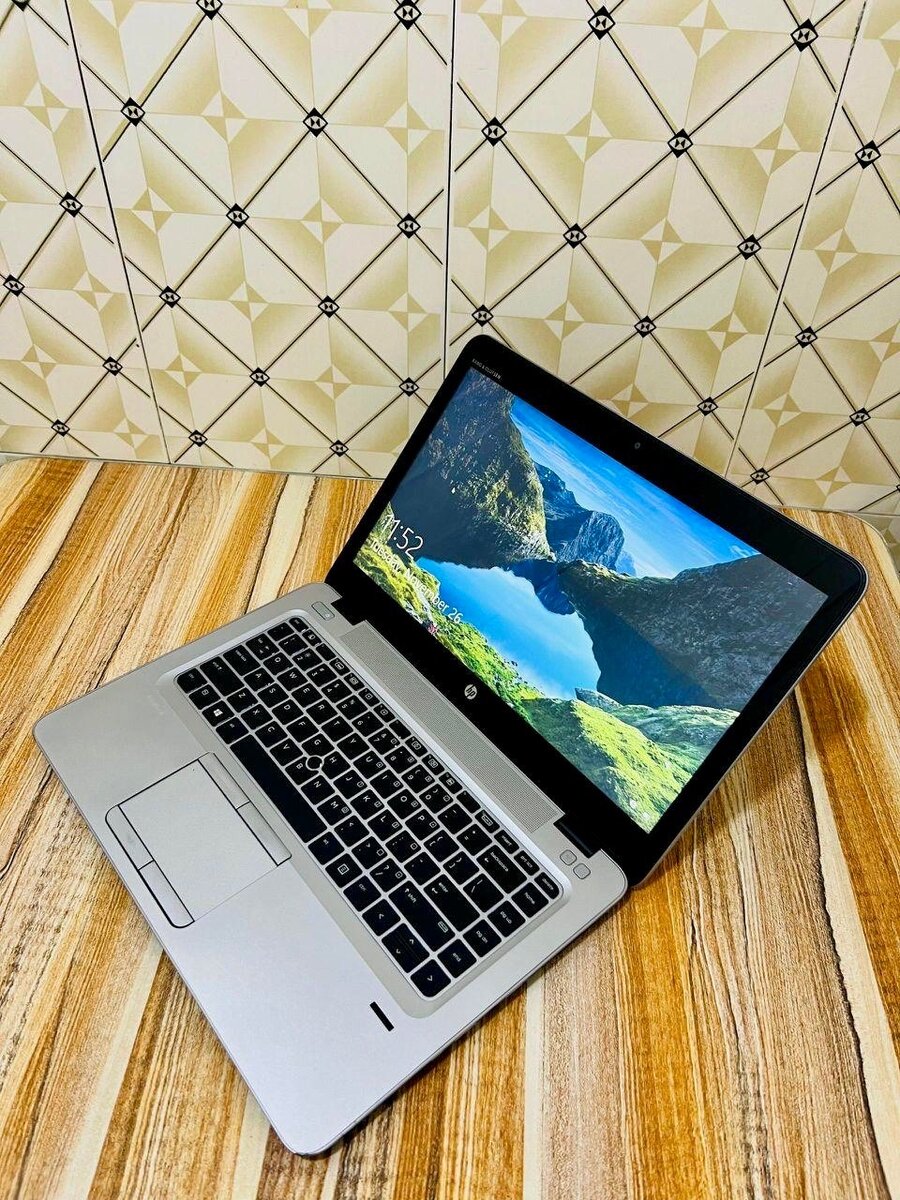 hp Elitebook 830 g3