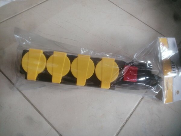 Bloc multiprise étanche 4 prises