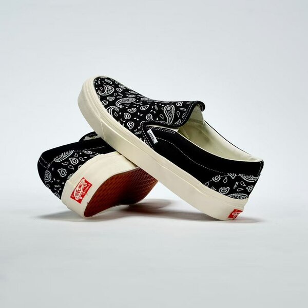 Chaussures Slip-On Bandana Noir