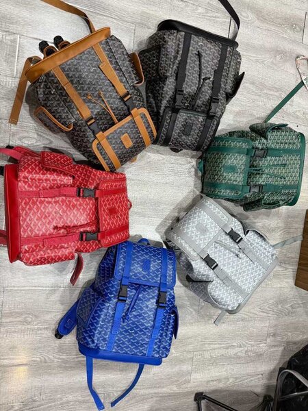 Sacs à dos en cuir multicolores