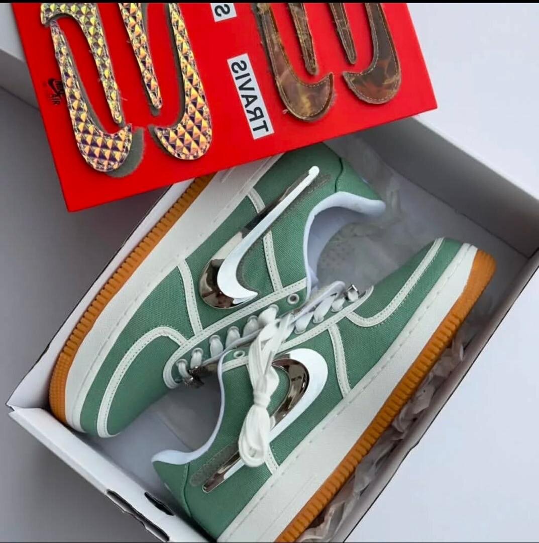 NIKE AIRFORCE CLASSIC GREEN