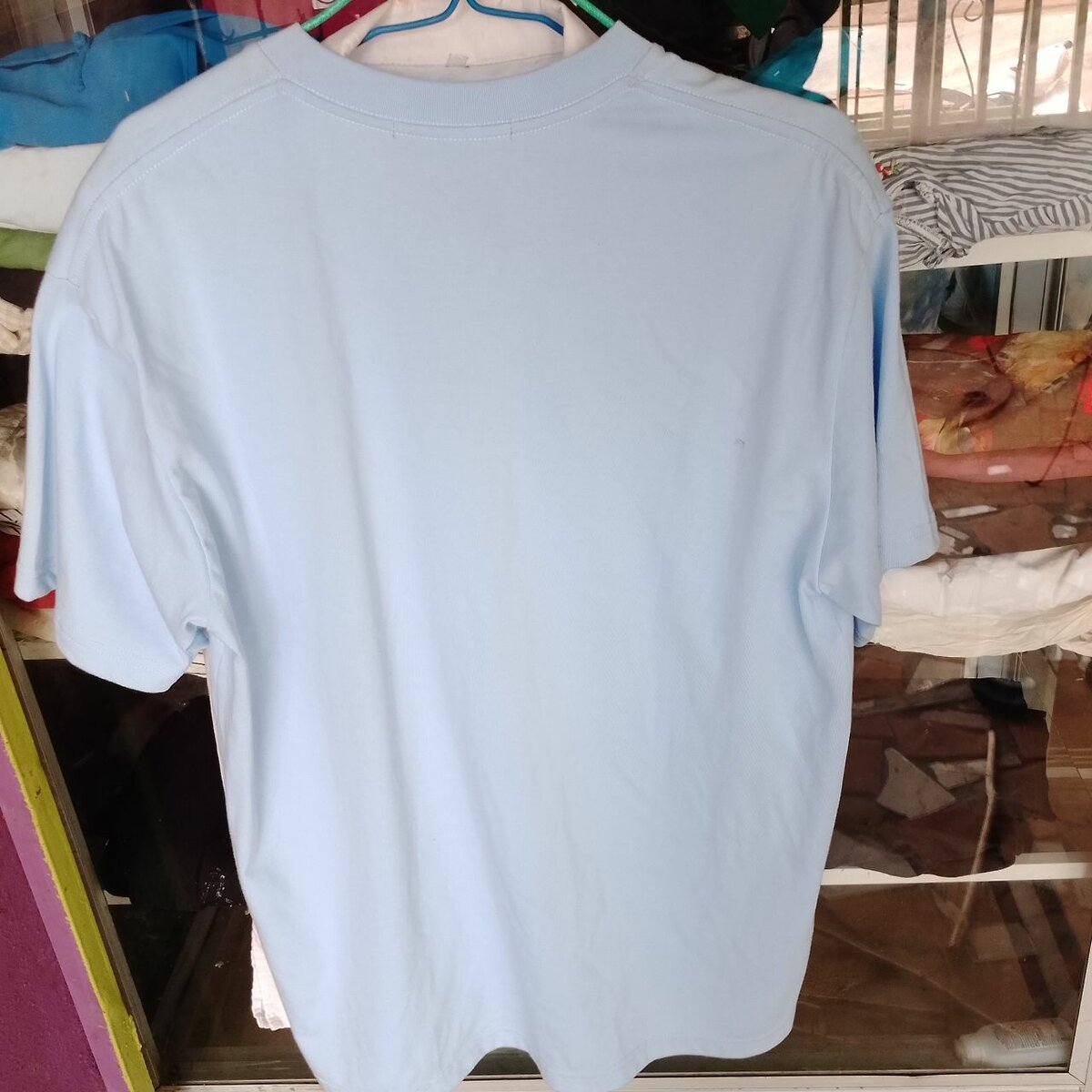 T-shirt basique bleu clair