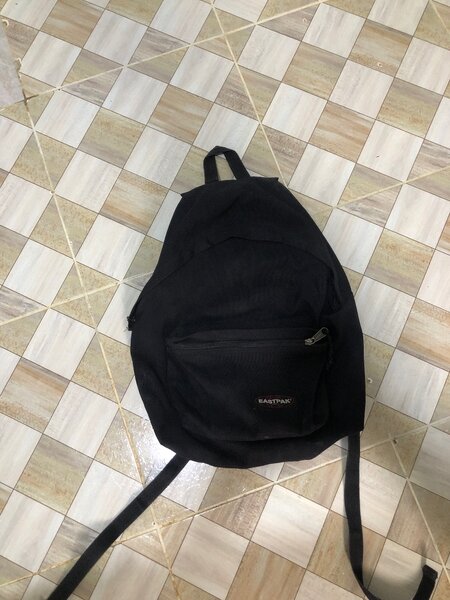 Sac à dos noir classique