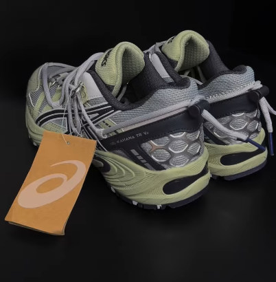 Кроссовки GEL KAHANA TR V2 хаки