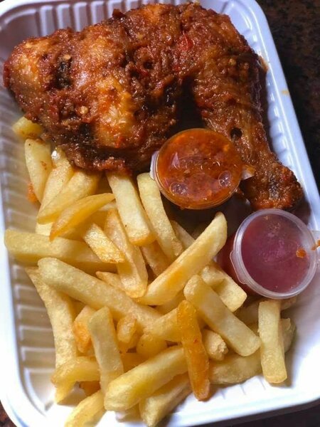 Poulet+Frites(Moyenne portion)